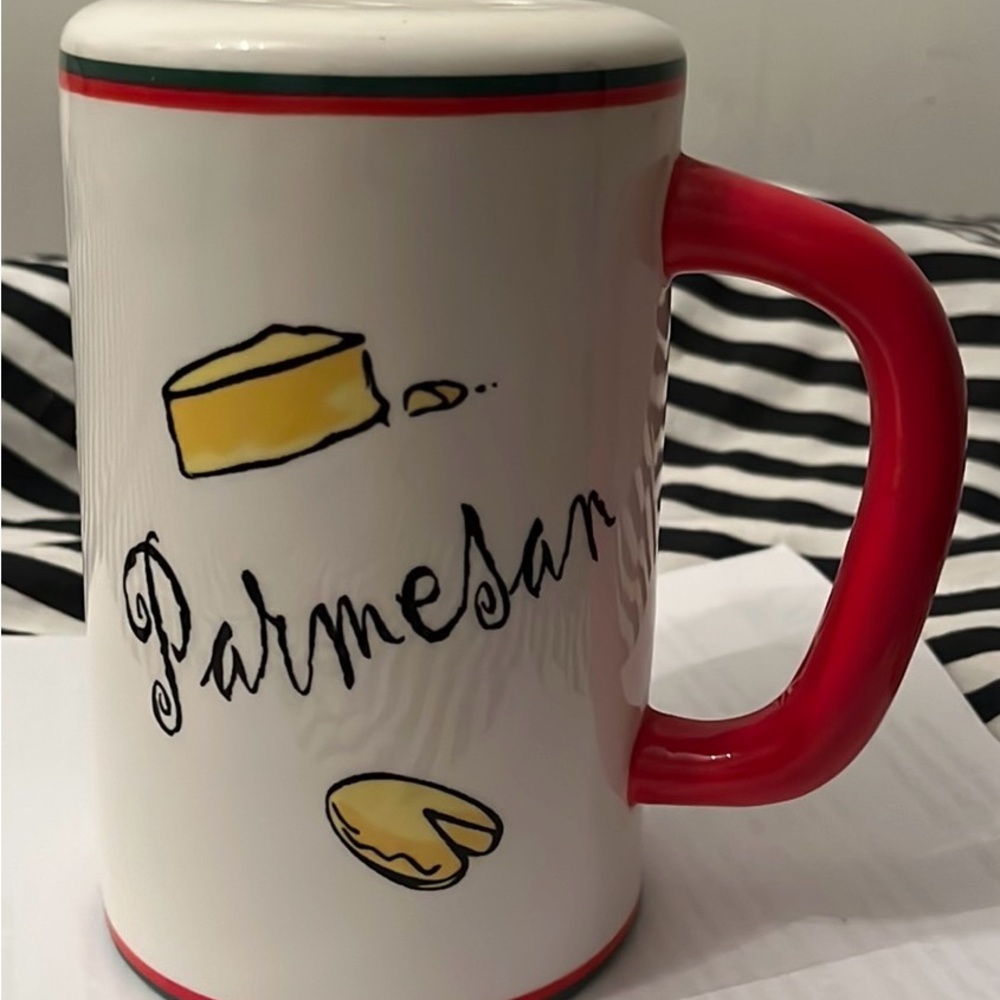 CHEESE SHAKER
